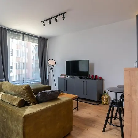 Modern & Stylish 1bd In Lozenets Sofia