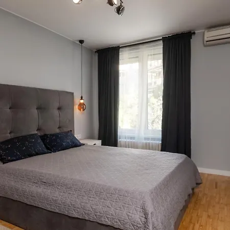Modern & Stylish 1bd In Lozenets Apartment